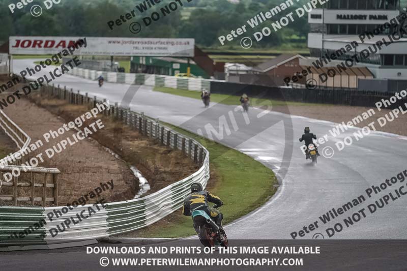 enduro digital images;event digital images;eventdigitalimages;mallory park;mallory park photographs;mallory park trackday;mallory park trackday photographs;no limits trackdays;peter wileman photography;racing digital images;trackday digital images;trackday photos